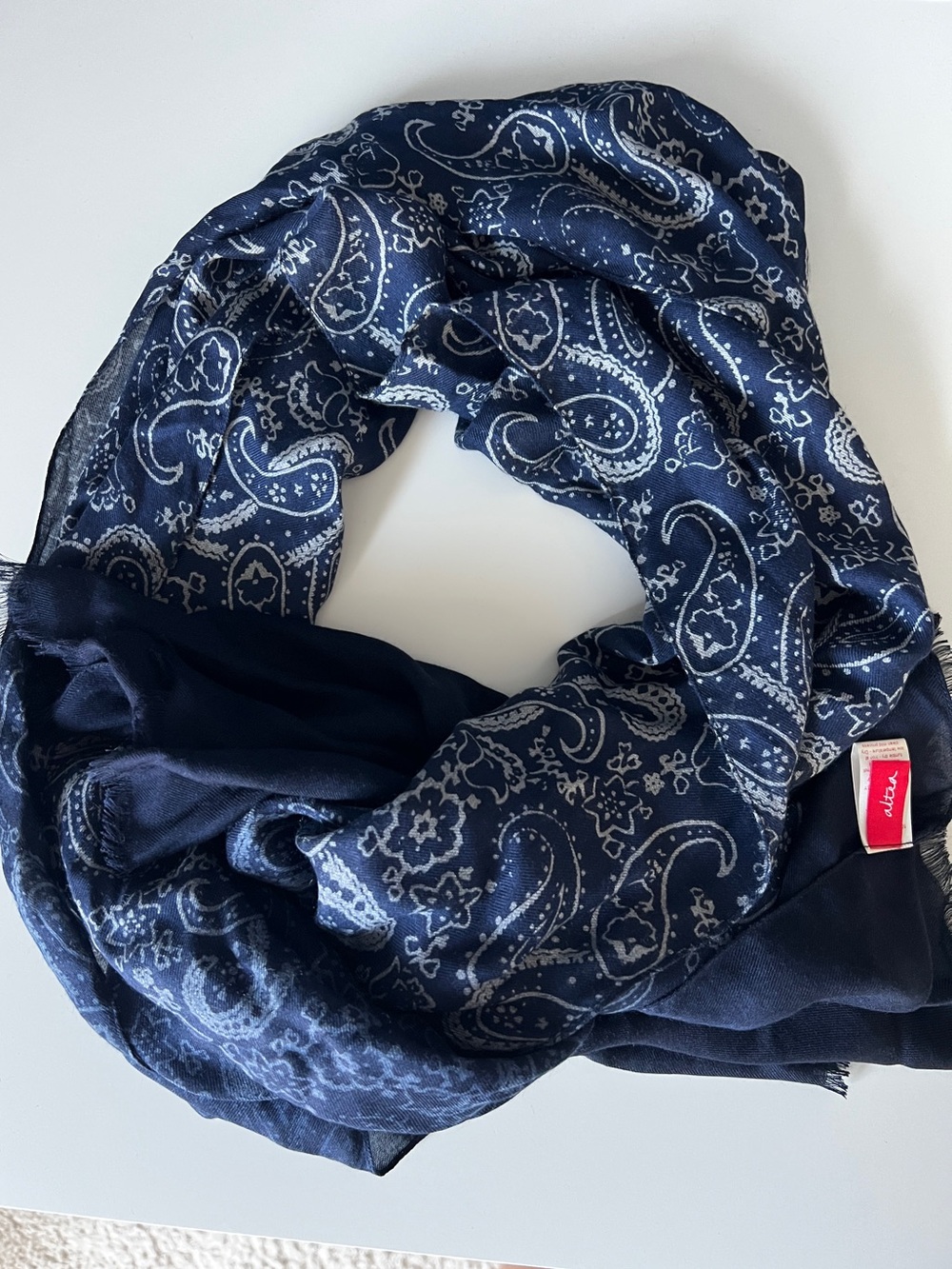 Altea Navy Paisley Ombré Soft Lightweight Scarf